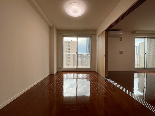 グランアークテラス