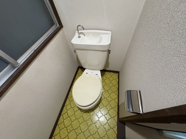 岡本ビル(呉市)