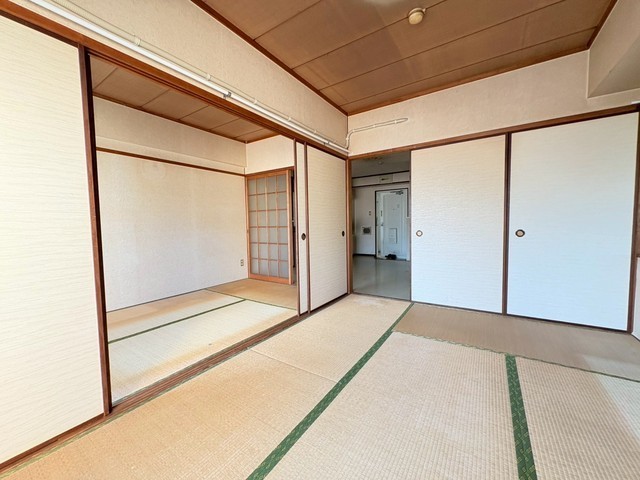 岡本ビル(呉市)