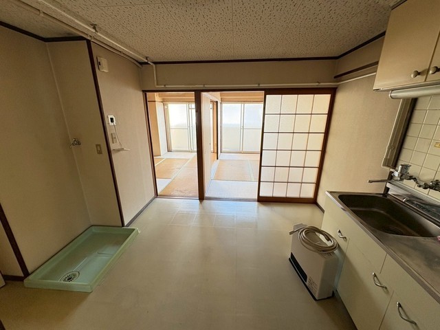 岡本ビル(呉市)