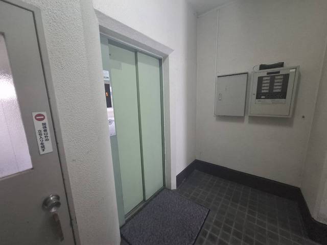 岡本ビル(呉市)