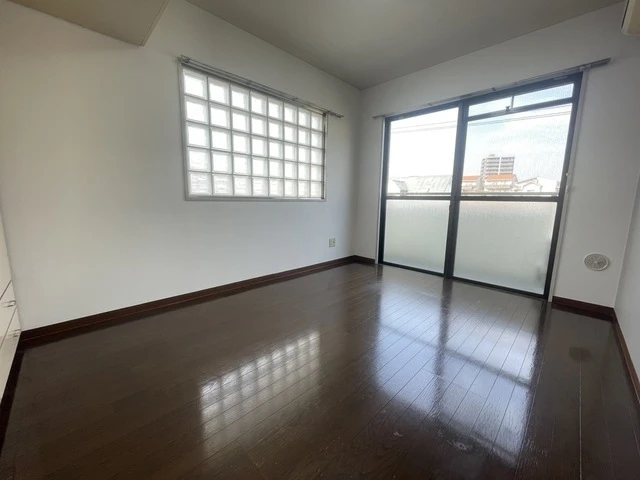 M’s lea Kougominami