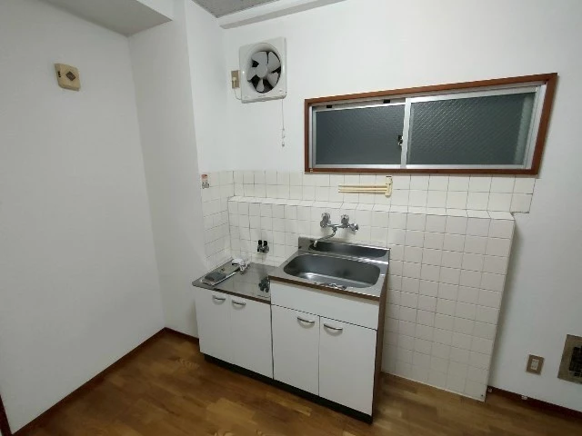 大倉ビル(二葉の里)