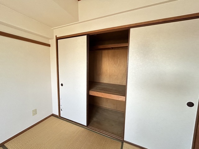 ジョイパレス南観音