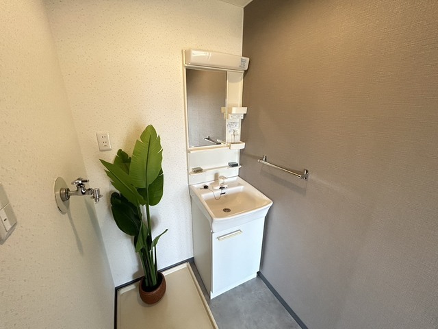 ジョイパレス南観音