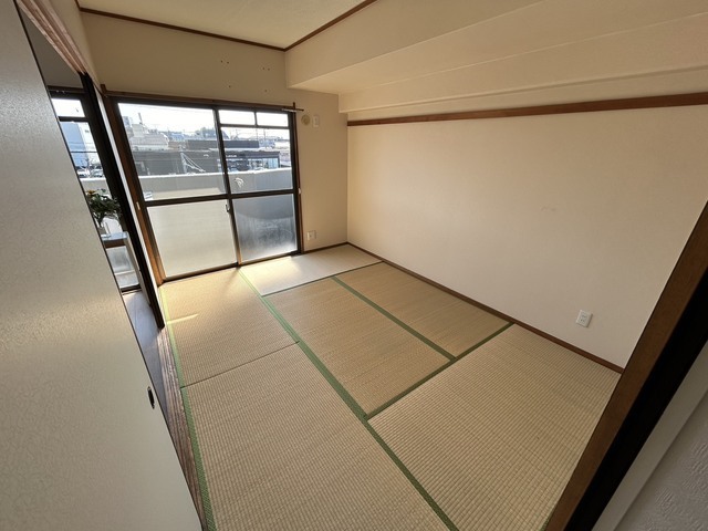 ジョイパレス南観音