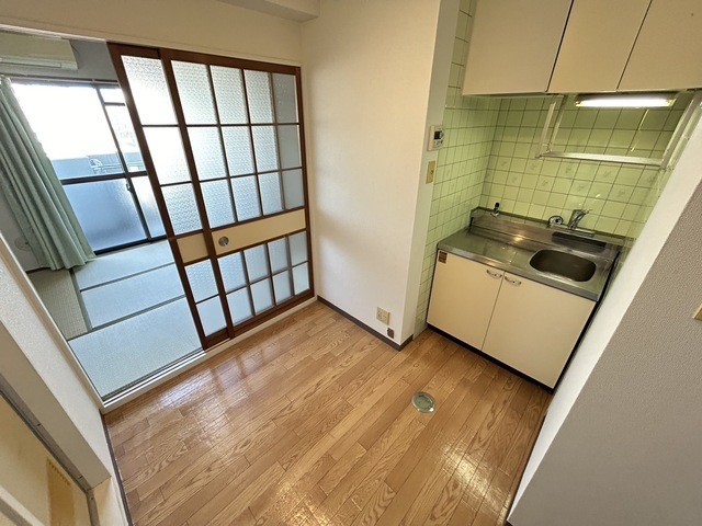 ジョイパレス南観音