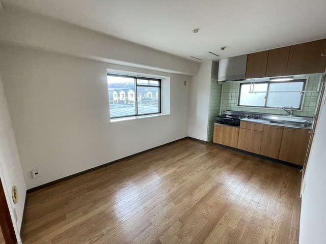 ジョイパレス南観音