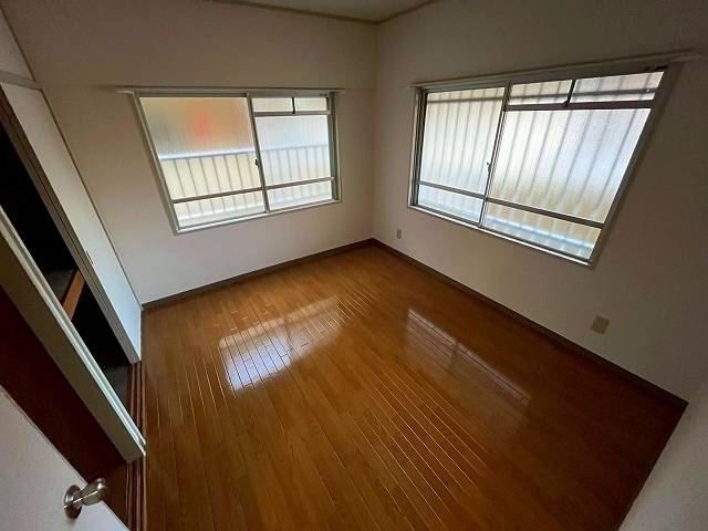 旭グリーンハイツ