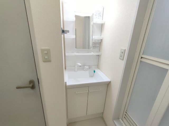 グローリー木村 A棟