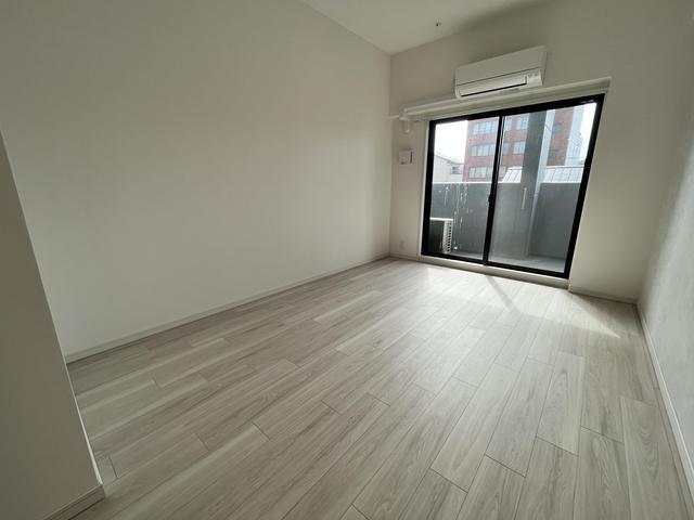 S-RESIDENCE城南通りabreast