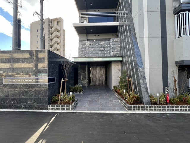 S-RESIDENCE城南通りabreast