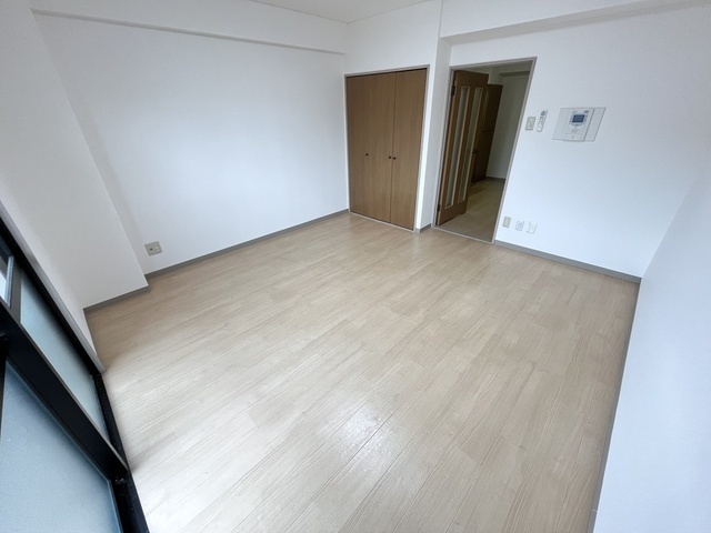 プーテゥジュール4番館