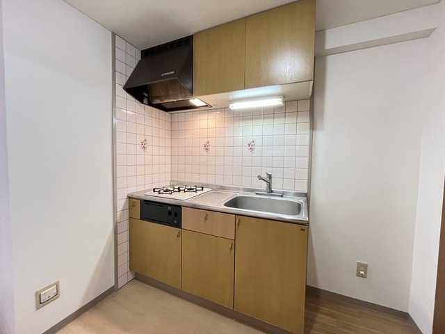 プーテゥジュール4番館