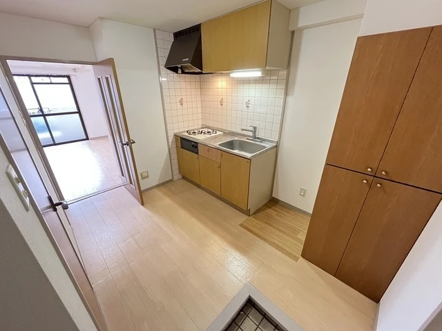 プーテゥジュール4番館