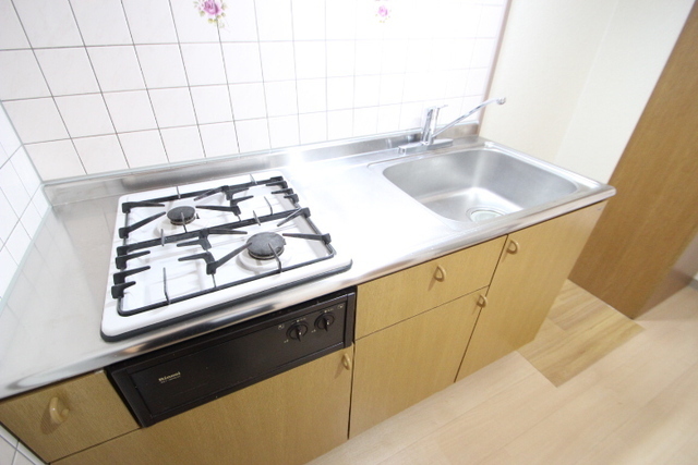 プーテゥジュール4番館