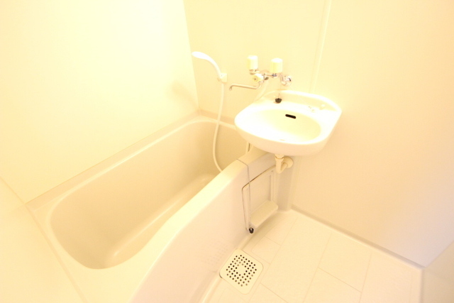 プーテゥジュール4番館