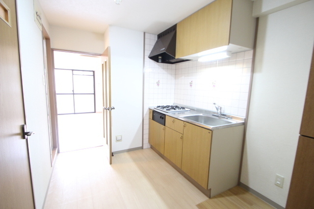 プーテゥジュール4番館