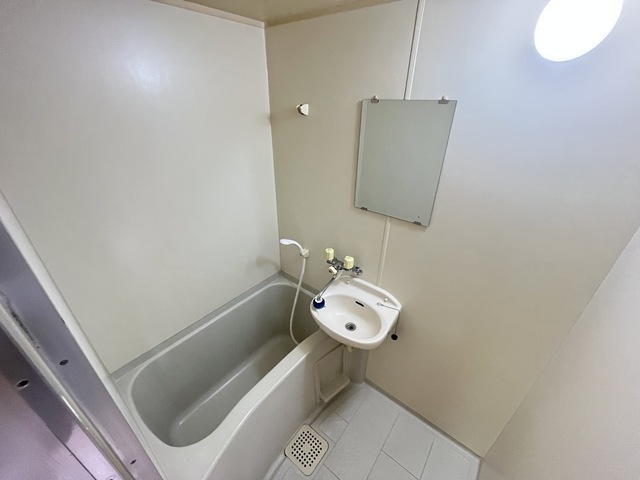 プーテゥジュール4番館