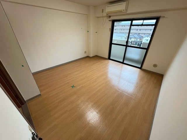 プーテゥジュール4番館