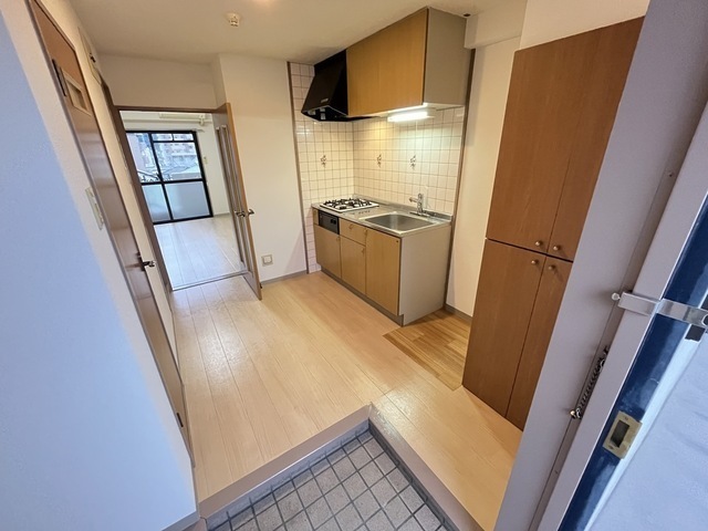 プーテゥジュール4番館