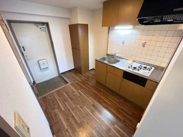 プーテゥジュール4番館