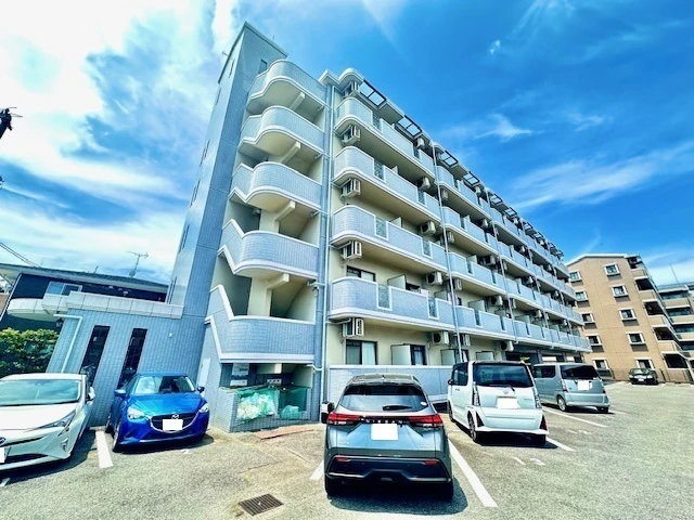 プーテゥジュール4番館