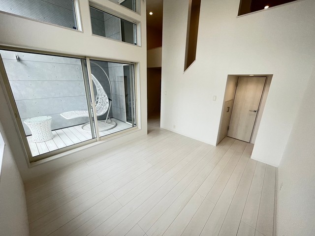 GRAN THE COURT伴駅