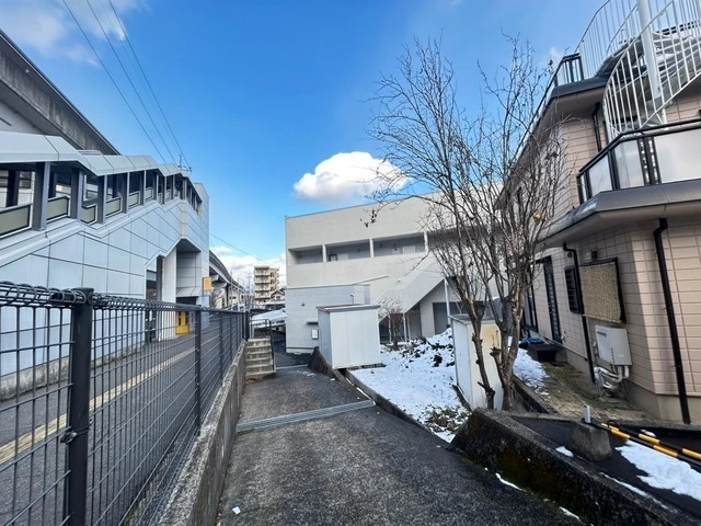 GRAN THE COURT伴駅