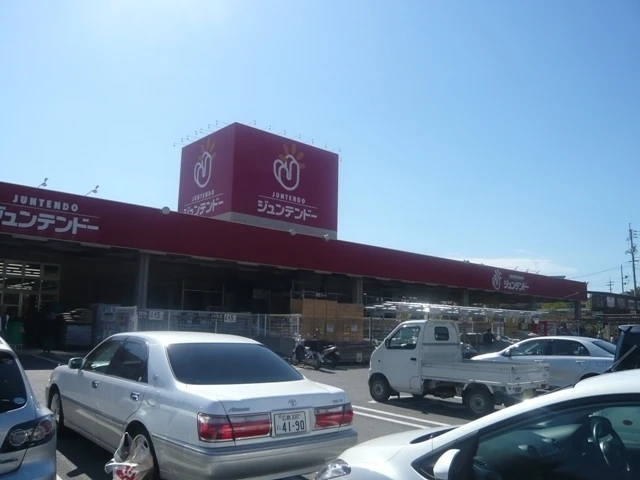 GRAN THE COURT伴駅