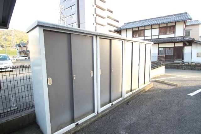 グリーンヒルズ 1号館