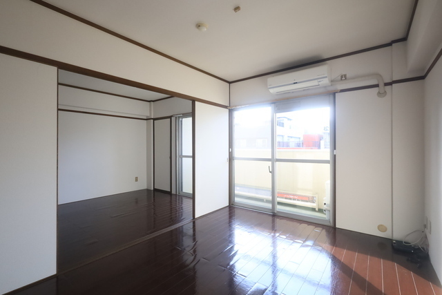 下井田マンション