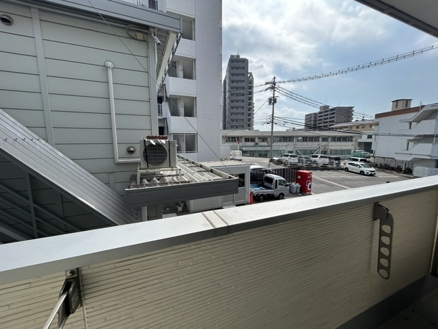 R.side五日市駅前