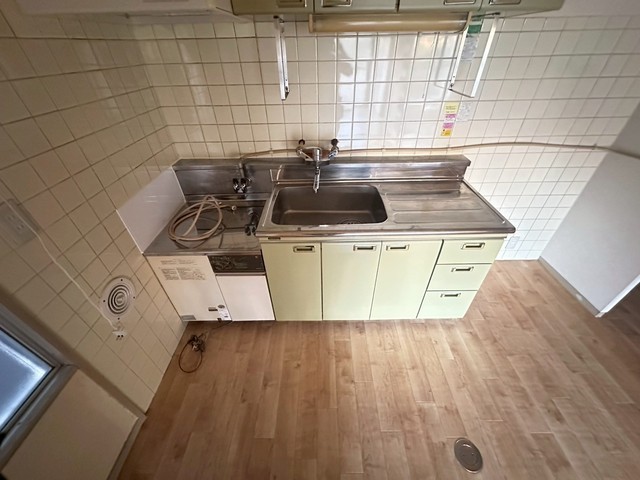 ドリームコーポ平和苑(402)