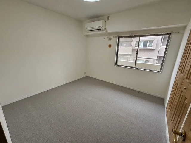 パークシティ牛田(211)