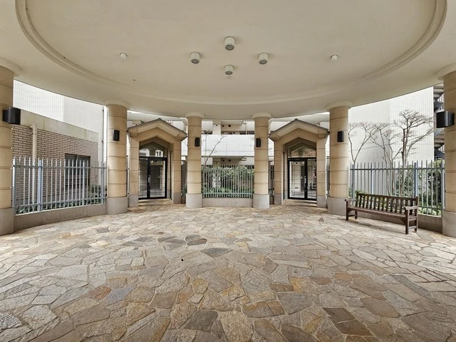 パークシティ牛田(211)