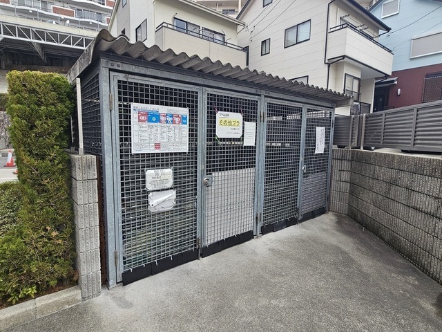 パークシティ牛田(211)