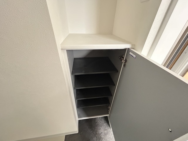 M・テラス上安B棟