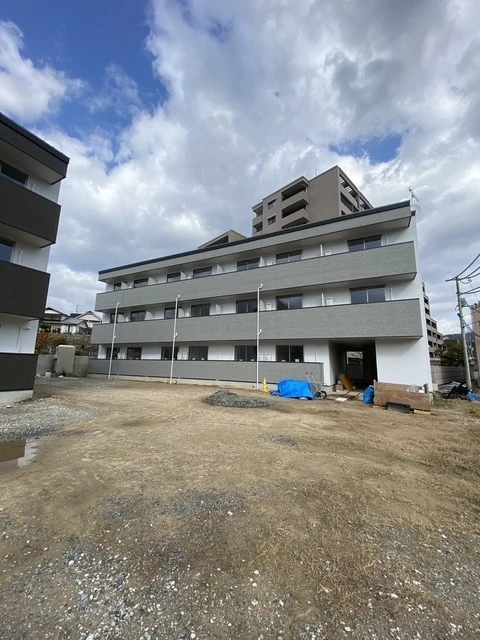 M・テラス上安B棟