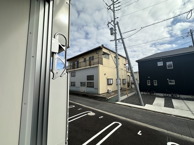 パインツリー立戸