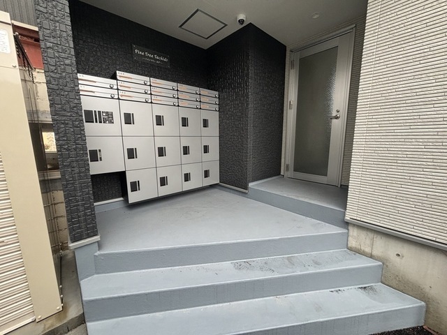 パインツリー立戸