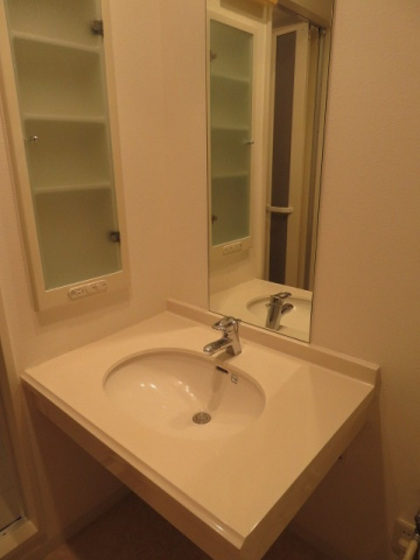 グラビスコート十日市