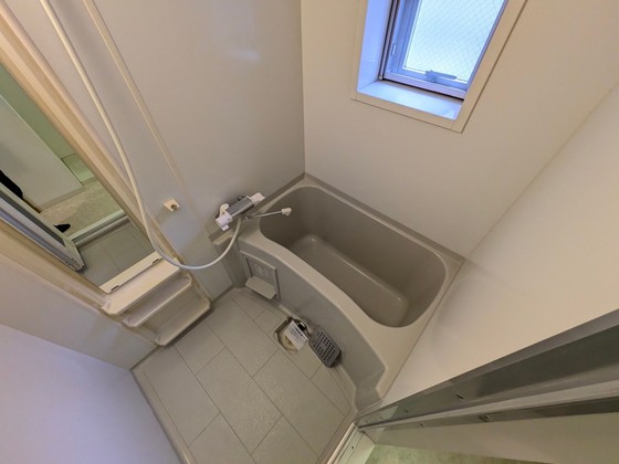 グラビスコート十日市