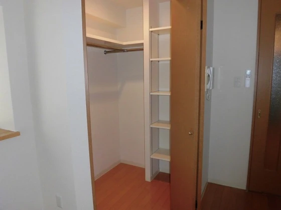 グラビスコート十日市