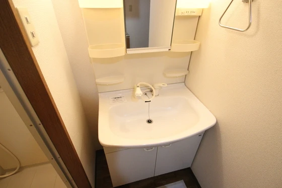 第2エビスヤビル