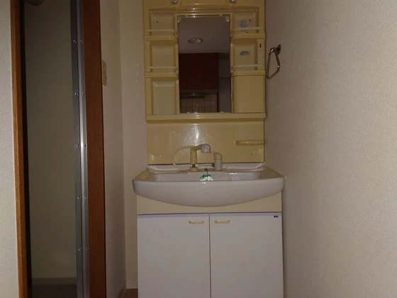 第2エビスヤビル