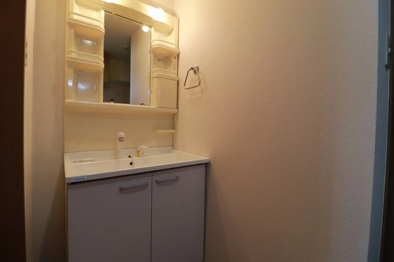 第2エビスヤビル