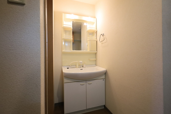 第2エビスヤビル