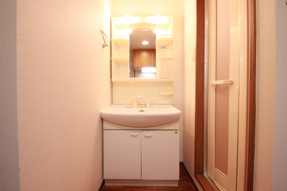 第2エビスヤビル