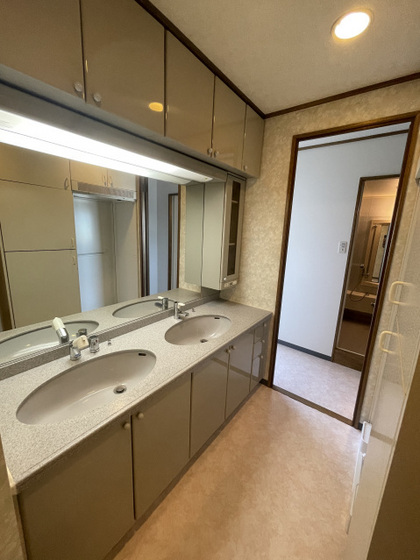 アーバンビュー皆実町弐番館